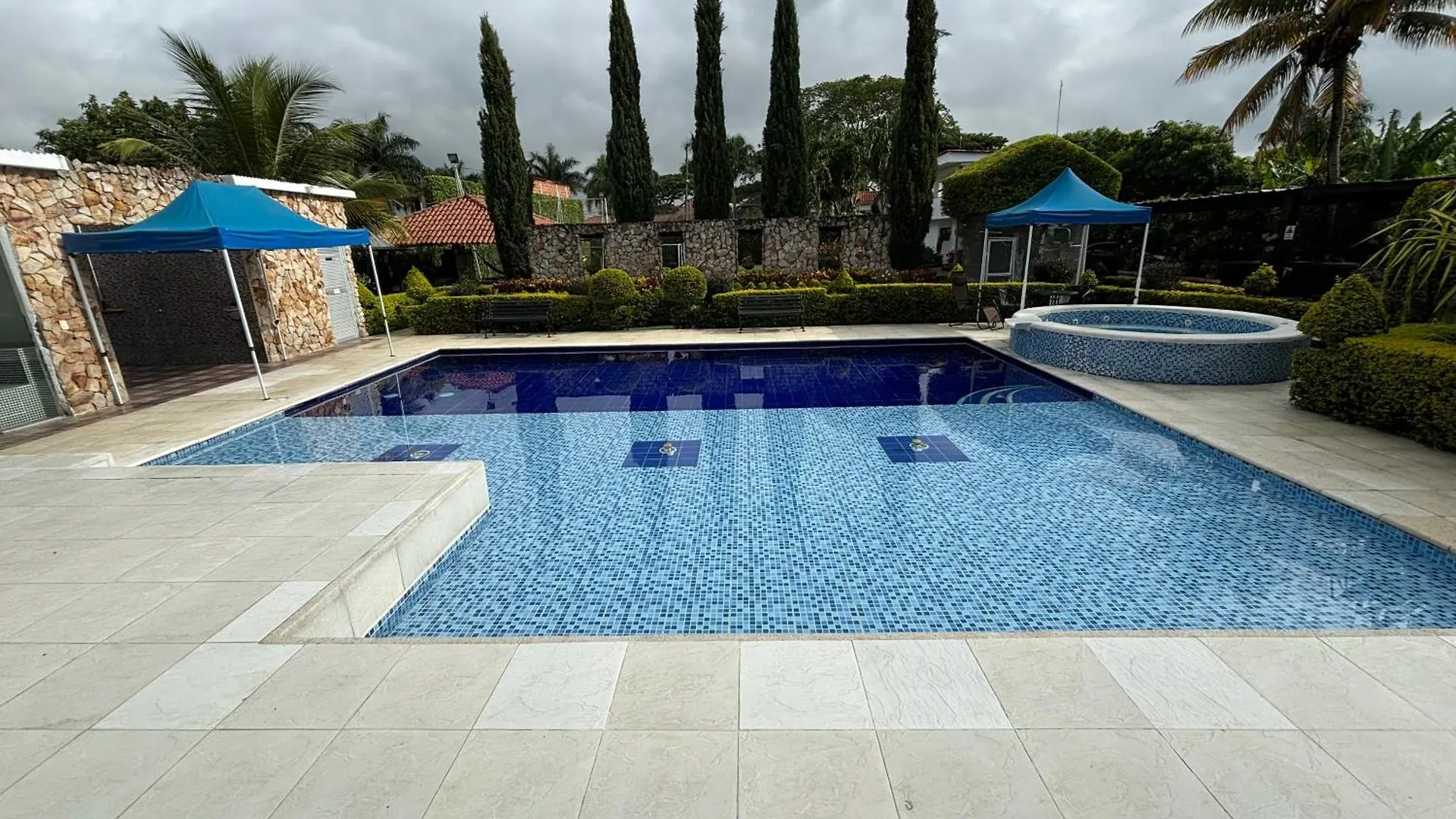 La Morocha Hospedaje & Relax Campestre Rozo Frühstückspension